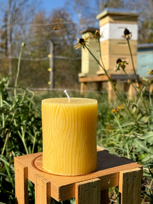 Pure Beeswax Candle (Wood Grain)